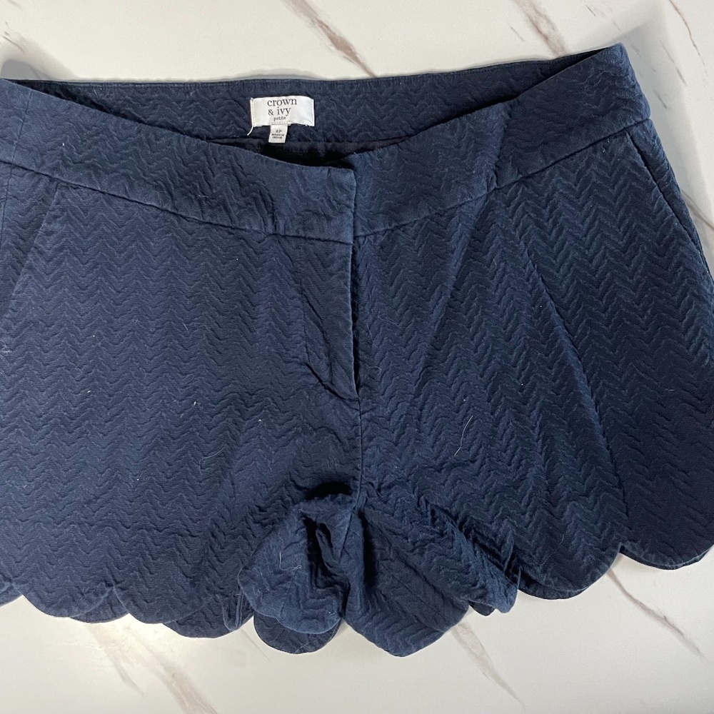 Peter Pan style shorts